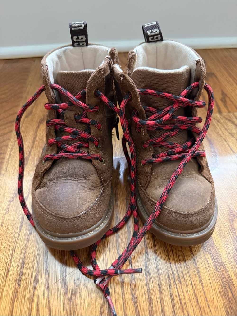 UGG Kids Robley Waterproof Boot 11